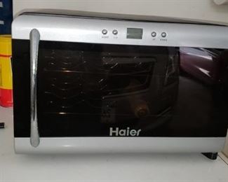 Haier Wine Cooler