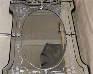 Cut Venetian wall mirror