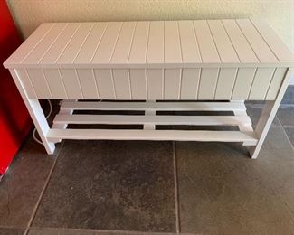Storage bench