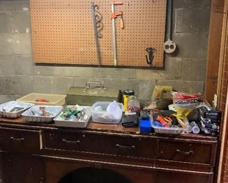 132- Workbench and tools