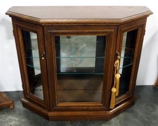 Lighted Curio, Mirrored Back, 1 Glass Shelf, 2 Doors, Powers On, 28.5" H x 34" W x 10.5" D