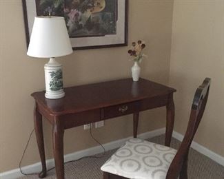 Ladies writing desk and chair