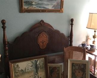 Antique 4 poster bed