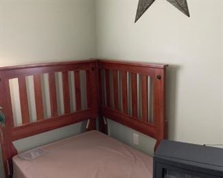 single bed w/head board and foot board