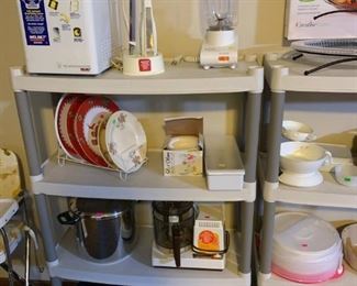 bread machine and other misc kichen items