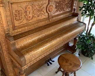 Tiger Oak piano