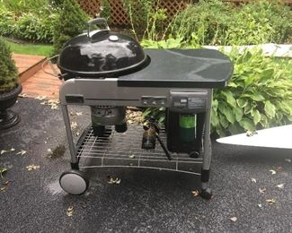 Almost new Weber grill
