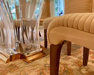 This stunning and enduring design was first introduced by Bigelow in 1976.