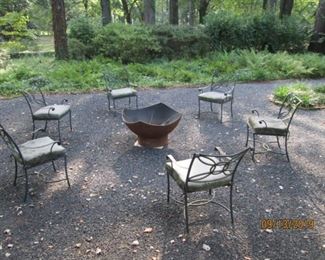 FIRE PIT & 6 IRON CHAIRS