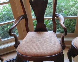 ONE OF 12 ANTIQUE GEORGIAN STYLE DINING CHAIRS W/ CLAW & BALL FEET 