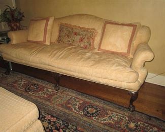 ANTIQUE DOWN CHIPPENDALE STYLE SOFA W/ CLAW & BALL FT 