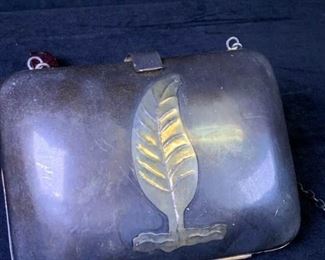 056 Metal Clutch Vintage