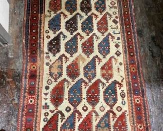 058 Vintage Rug