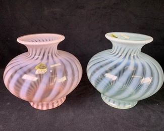 100jb Fenton Swirl Glass Vases