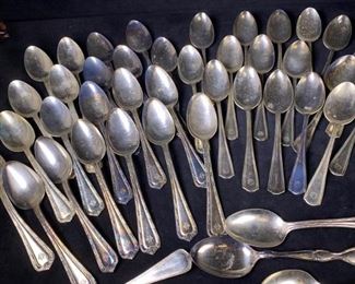 104jb Olympic Hotel Serving Spoons