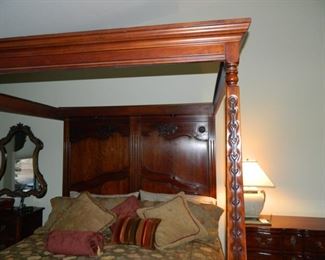 Drexel Heritage king bed with mattress and box springs. Bedspread and pillows included