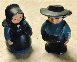 Cast iron salt and pepper shakers, cast iron collectibles