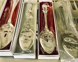 Silver plated serving pieces 