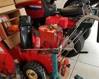 Toro 724 snowblower