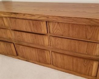 Thomasville dresser-very nice