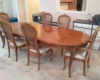Elegant Dining Room Table and Six Chairs