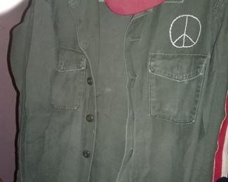Vintage Army Jacket w/peace sign