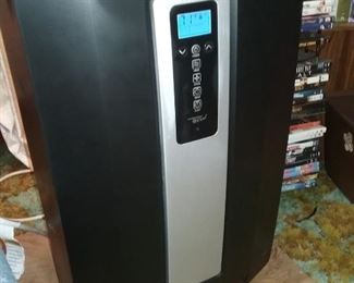 Room Air Conditioner