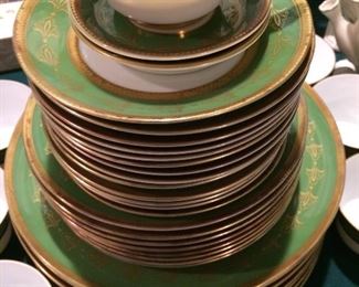 40 PC. Royal Tettau China. Bavaria Germany