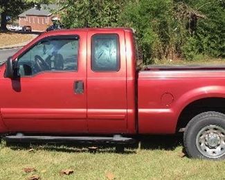 2001 F250 Superduty Club Cab V10 Triton 132K miles, auto, pw,pl,cruise,tow package 2wd. Great condition! Available Now!          call Linda at 615-268-5388