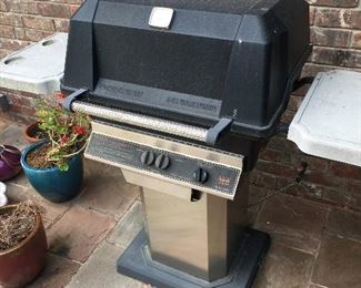 Gas grill