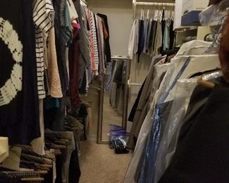 Ladies clothing size 22 to 14
