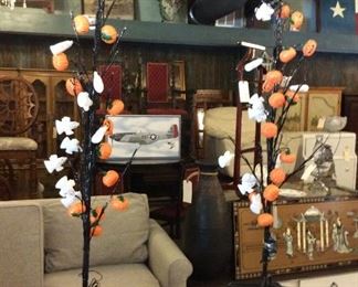 led pumpkin/ghost tree