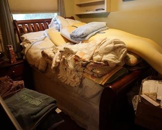 quilts, bedding