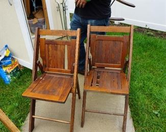 wood folding chairs