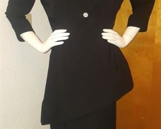 VINTAGE 1950'S FITTED SUIT SET