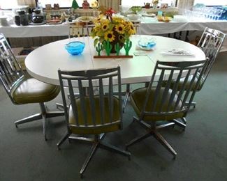 Retro dinette set