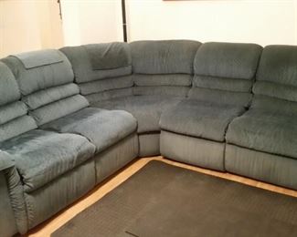 Sectional sofa .. ends recline 