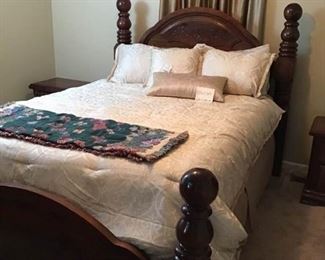 Full size wooden bedroom set. https://ctbids.com/#!/description/share/240252