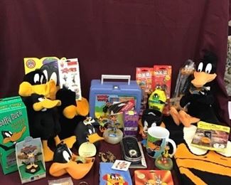 Large Daffy Duck collection https://ctbids.com/#!/description/share/240124