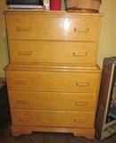 Nice vintage 5-drawer chest-on-chest