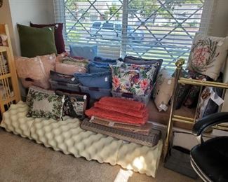 Lots of nice throw pillows, many like new.  Linens, etc.
