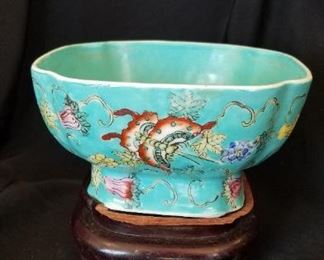 Bowl..stand has damage