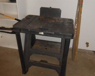 Fold up/portable workbench