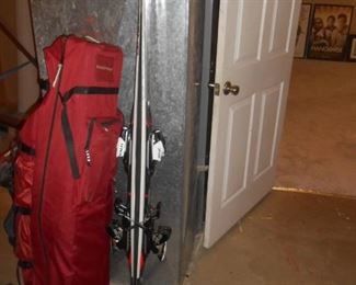 Skis & popup event tent