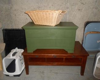 Wood trunk and coffeed table