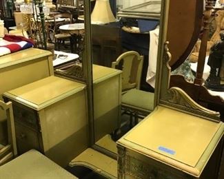 SHABBY CHIC DARLING HAND PAINTED BEDROOM SET, FULL SIZE BED, DRESSING TABLE AND STOOL, DRESSER WITH MIRROR $ 650.00 FIRM