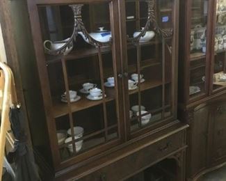 CHIPPENDALE SMALL WALNUT CHINA CABINET 375.00, MAHOGANY PRISTINE CONDITION WOULD BE GREAT IN A BATHROOM WITH TOWELS AND SILVER TRAY FOR PERFUMES, GREAT PETITE SIZE