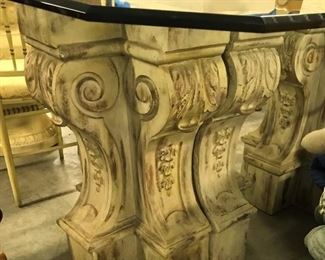 CLOSER LOOK AT PEDESTALS