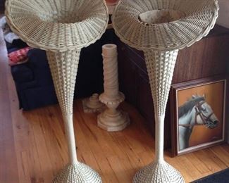 ALTER WICKER BASKETS, BEAUTIFUL FILLED WITH DRIED HYDRANGEAS, OR ANY FLOWERS 230.00 PAIR