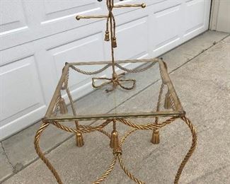 ITALIAN ROPE TASSEL TABLE AND TOWEL RACK
